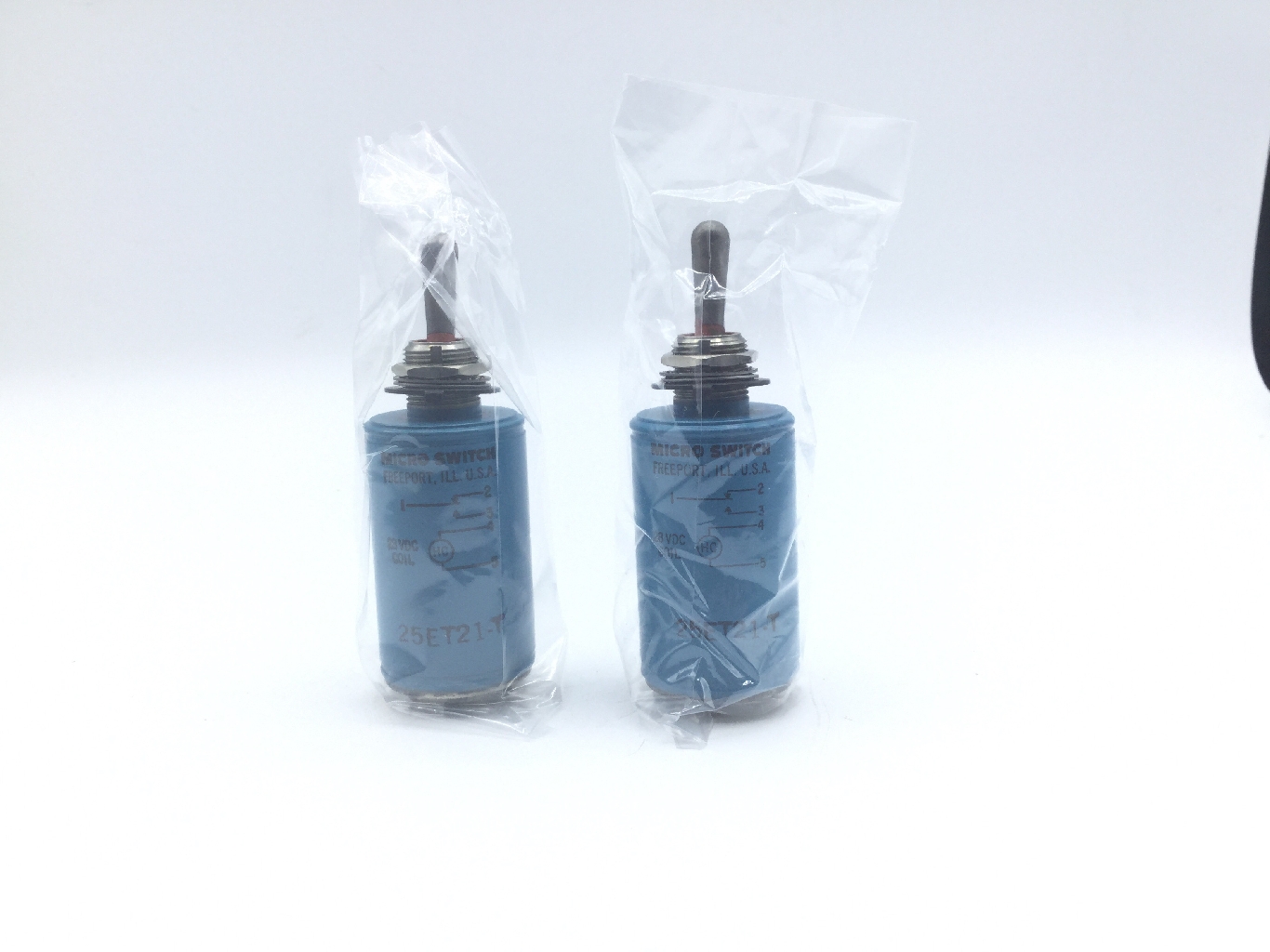 Imagen del número de acciones nacionales  5930-00-790-7016