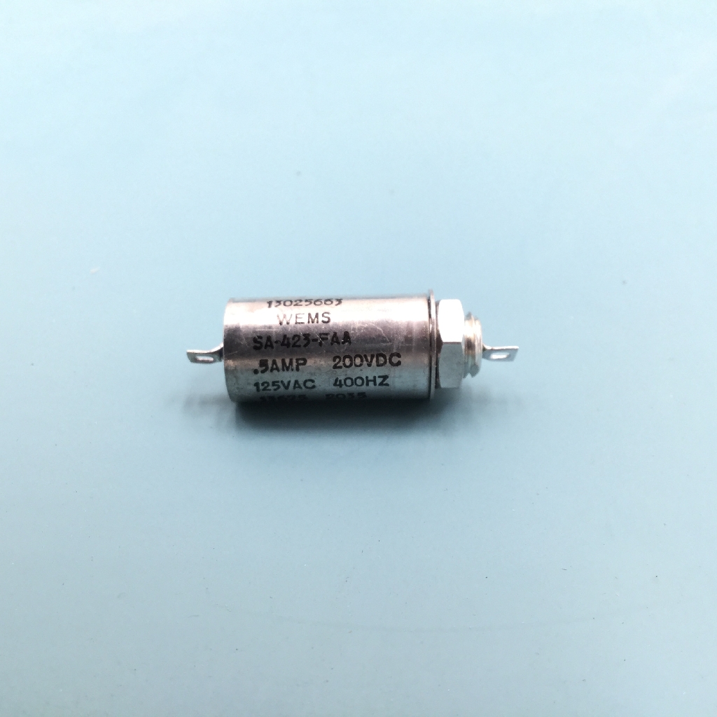 Imagen del número de acciones nacionales  5915-01-113-6834